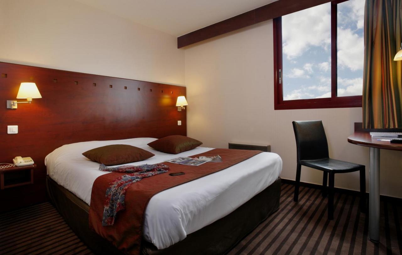 Hotel Gallieni Gennevilliers Room photo