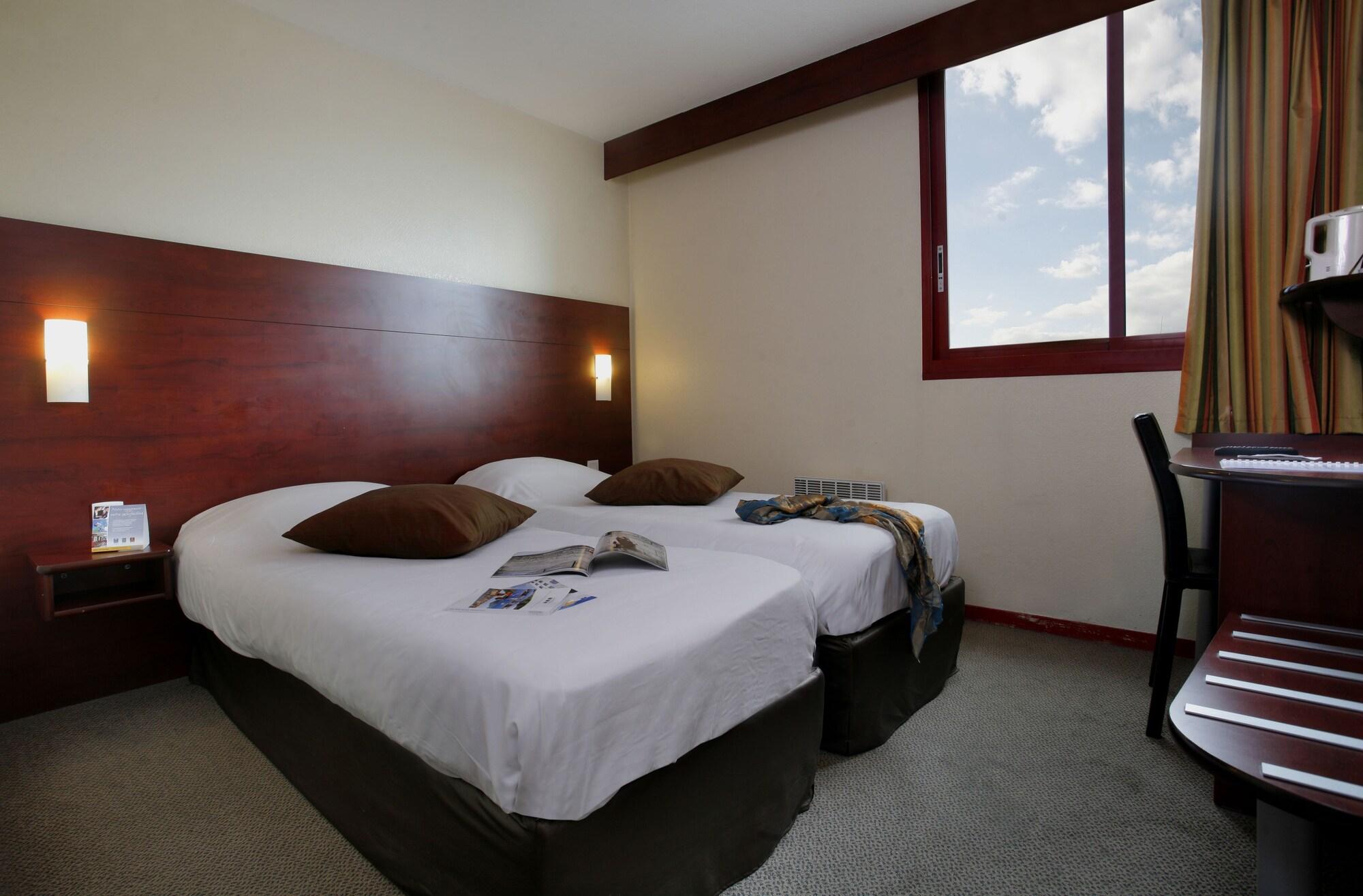 Hotel Gallieni Gennevilliers Exterior photo