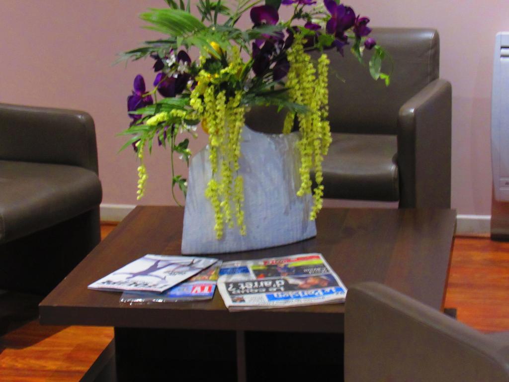 Hotel Gallieni Gennevilliers Room photo